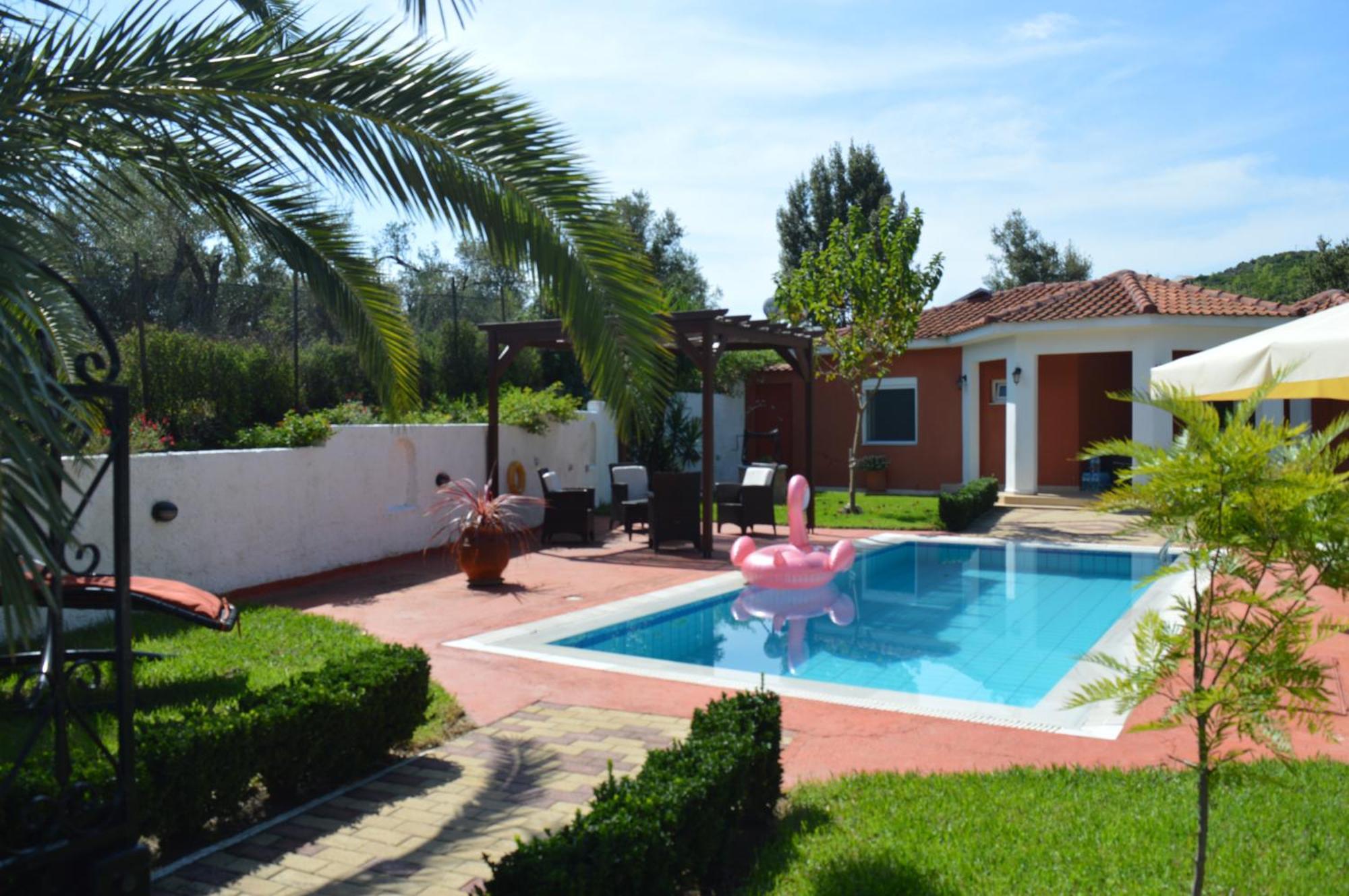 Villa Platanias Agia Paraskevi  Luaran gambar