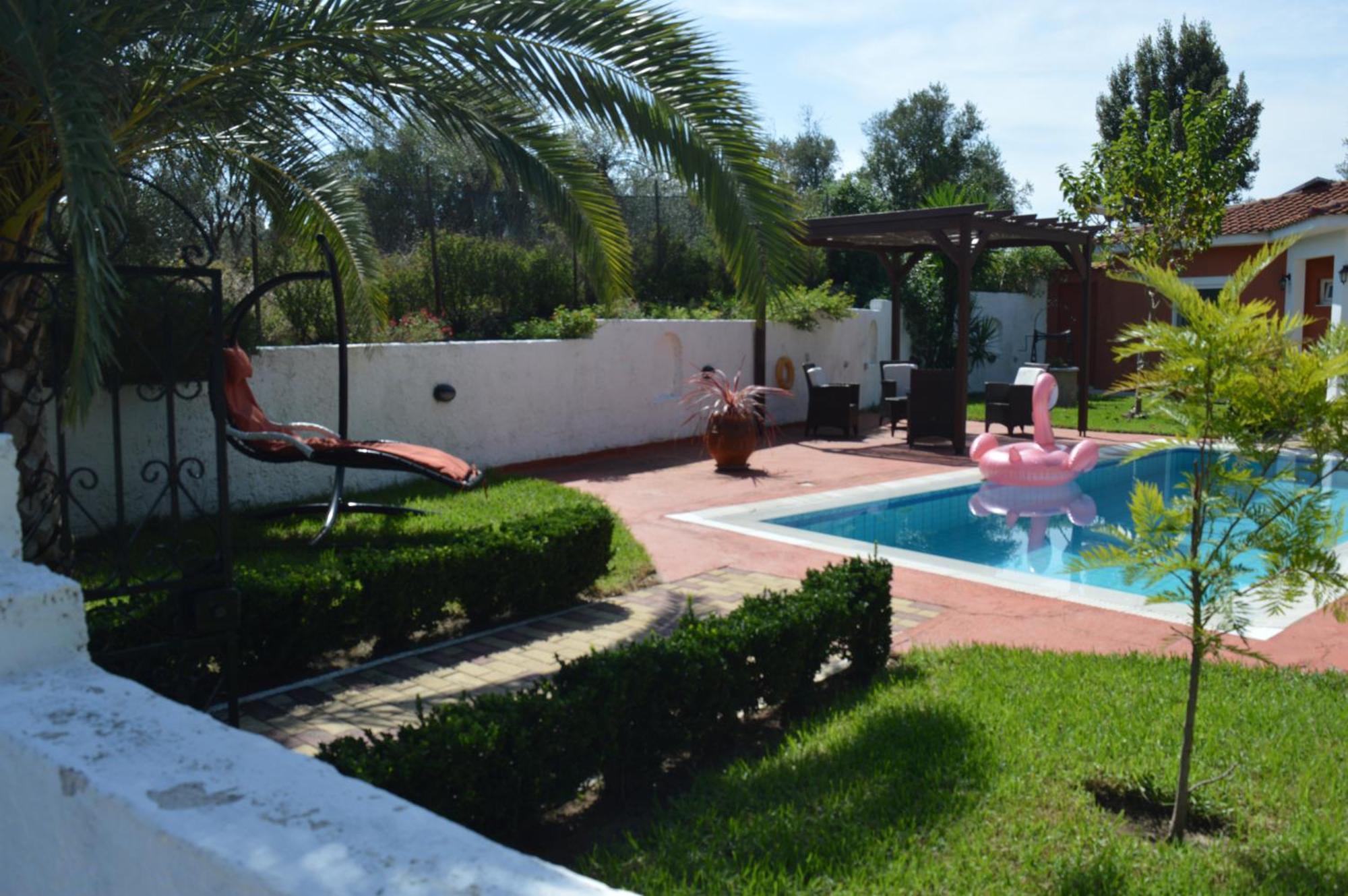 Villa Platanias Agia Paraskevi  Luaran gambar