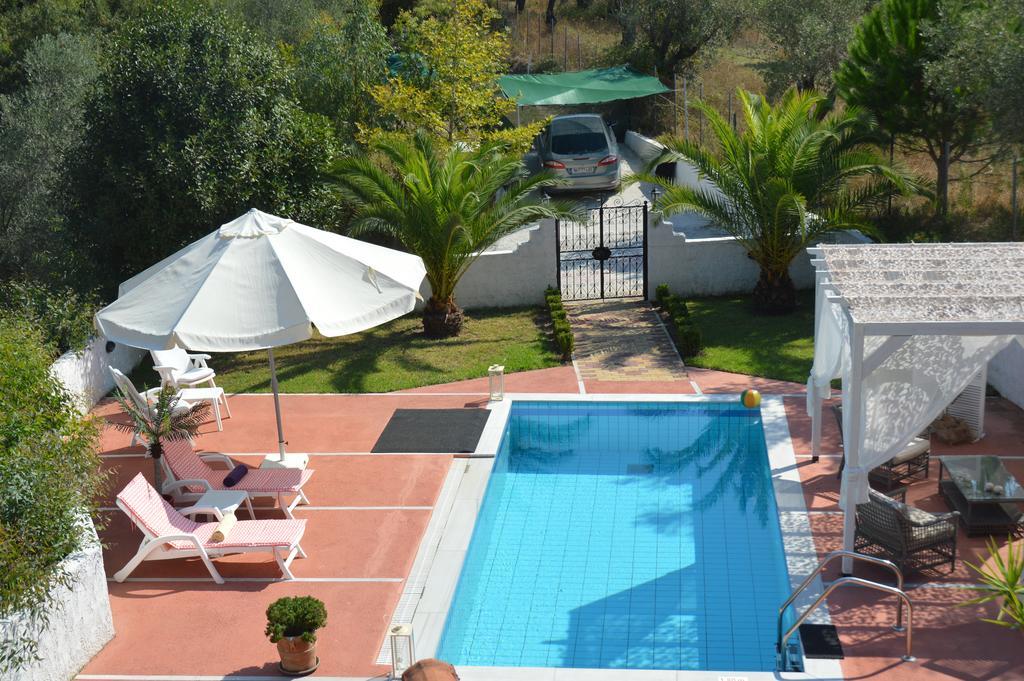 Villa Platanias Agia Paraskevi  Luaran gambar