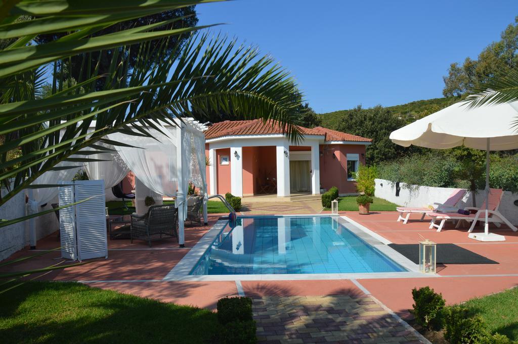 Villa Platanias Agia Paraskevi  Luaran gambar